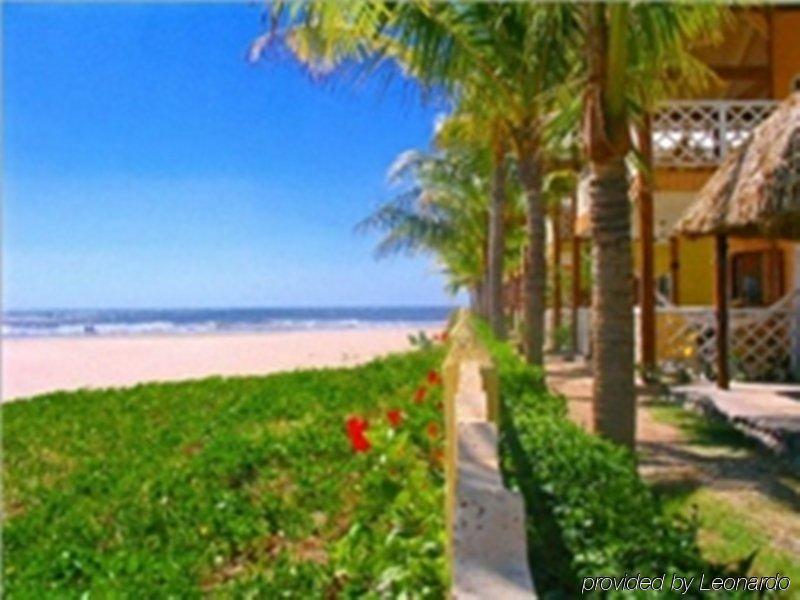 Hotel Vistamar Beachfront Resort & Conference Center Pochomil Fasilitas foto